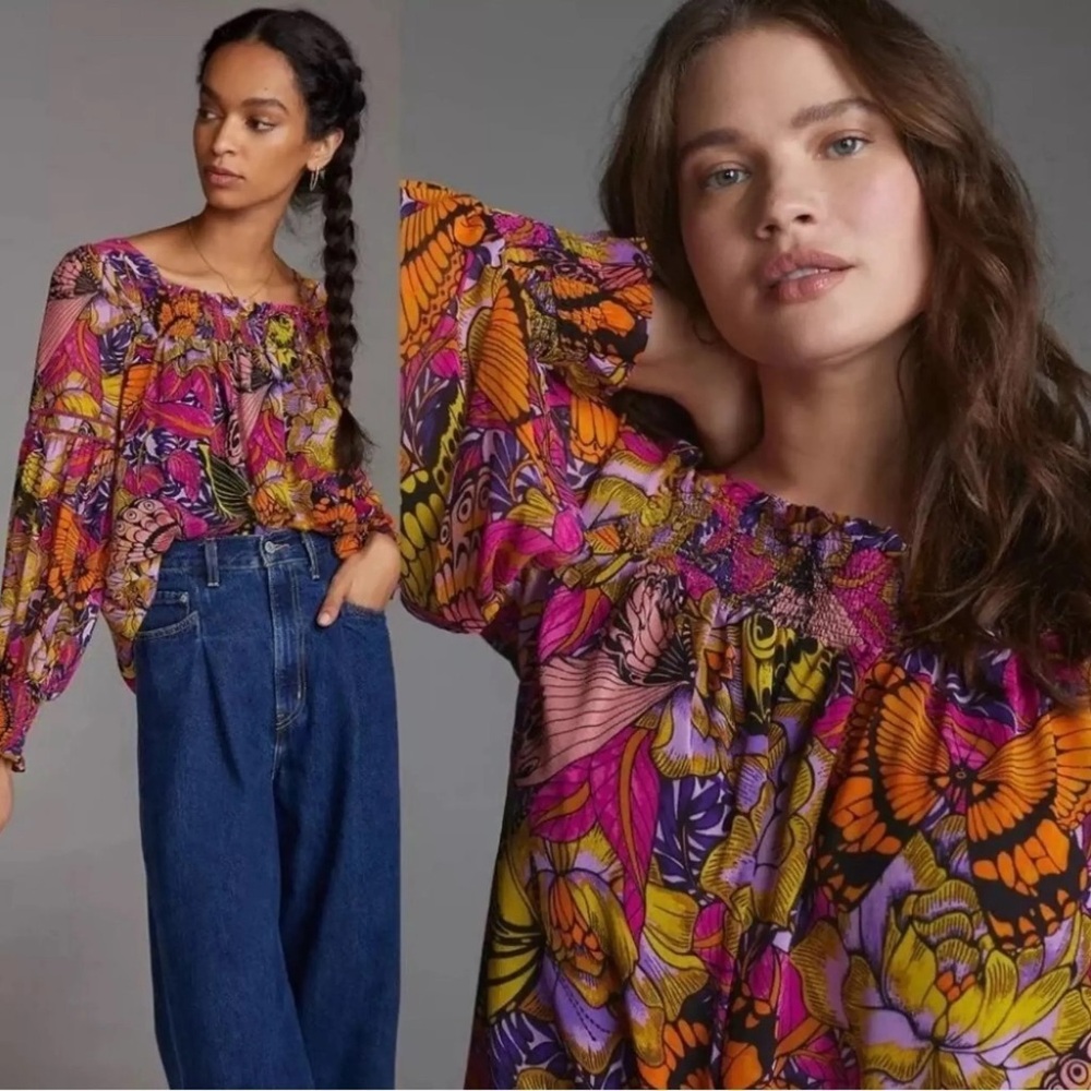 Off-Shoulder Floral Butterfly Print Top in Multicolor